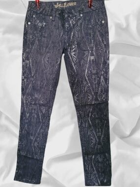 Wallflower Women's Black Patterned Skinny Jeans